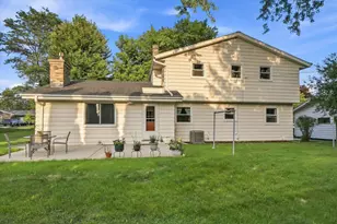 931 Fairview Dr, Port Washington, WI 53074 - Photo 31