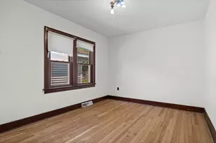 1128 19th St, La Crosse, WI 54601 - Photo 19
