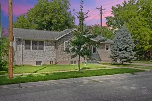 1128 19th St, La Crosse, WI 54601 - Photo 29