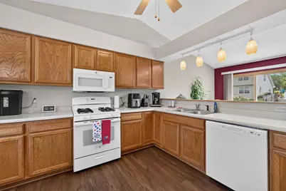 3415  124th St, Pleasant Prairie, WI 53158 - Photo 3