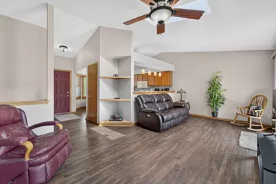 3415  124th St, Pleasant Prairie, WI 53158 - Photo 9