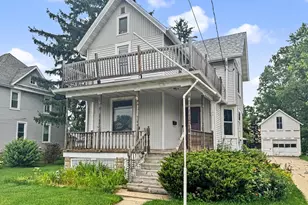 139 W Oak Grove St, Juneau, WI 53039 - Photo 5