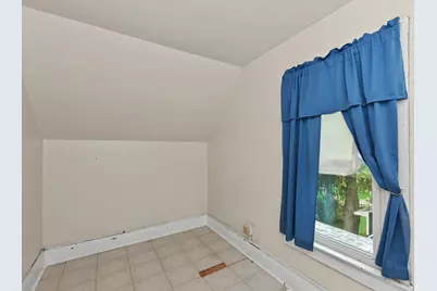 139 W Oak Grove St, Juneau, WI 53039 - Photo 21
