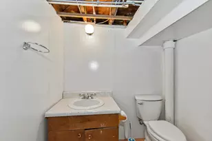 139 W Oak Grove St, Juneau, WI 53039 - Photo 29