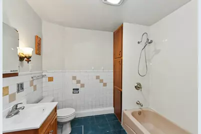 139 W Oak Grove St, Juneau, WI 53039 - Photo 19