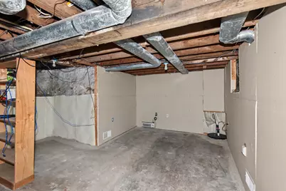 139 W Oak Grove St, Juneau, WI 53039 - Photo 31