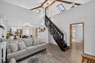 345 20th St, La Crosse, WI 54601 - Photo 5
