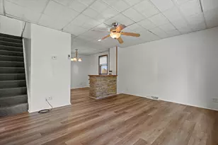 123 Cook St, Waukesha, WI 53186 - Photo 5