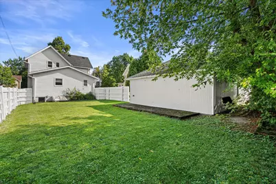 123  Cook St, Waukesha, WI 53186 - Photo 3
