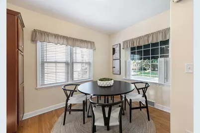 3014 S 45th St, Milwaukee, WI 53219 - Photo 9