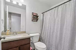 1511 E Longneedle Ln, Elkhorn, WI 53121 - Photo 13