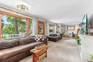 4424 Riverside Rd, Racine, WI 53185 - Photo 7
