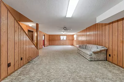 442  Sunnyside Dr, Caledonia, MN 55921 - Photo 17