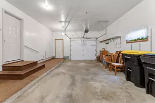 442 Sunnyside Dr, Caledonia, MN 55921 - Photo 31