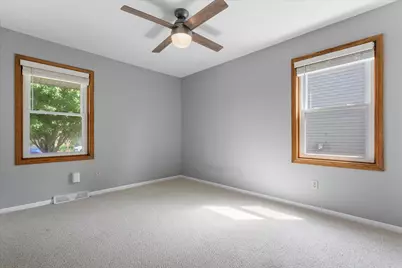 W162N10591  Auburn Ln, Germantown, WI 53022 - Photo 17