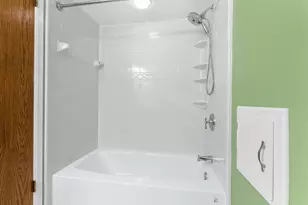 W162N10591 Auburn Ln, Germantown, WI 53022 - Photo 23