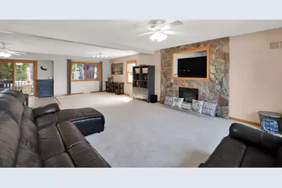 5715  Marwood Dr, Racine, WI 53402 - Photo 11