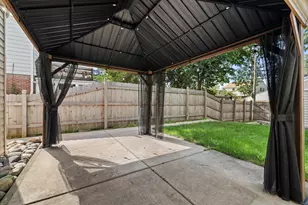4227 N Olsen Ave, Shorewood, WI 53211 - Photo 23