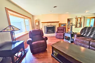 4844 Erie St, Racine, WI 53402 - Photo 9