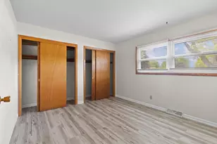 18345 Ashlea Dr, Brookfield, WI 53045 - Photo 13