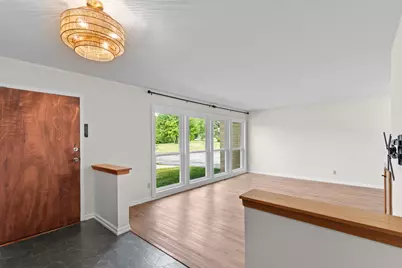 18345  Ashlea Dr, Brookfield, WI 53045 - Photo 5