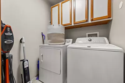 12155 W Virginia Cir #7, Franklin, WI 53132 - Photo 15