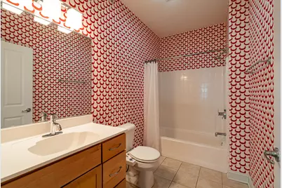 1905 N Water St #208, Milwaukee, WI 53202 - Photo 25