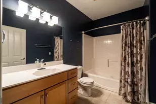 1905 N Water St, Milwaukee, WI 53202 - Photo 21