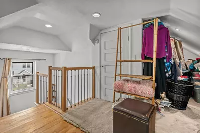 W168N9104  Falls Ave, Menomonee Falls, WI 53051 - Photo 11