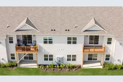 1786  Horseshoe Ln #426-3, Slinger, WI 53086 - Photo 5