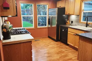 907 N 2nd St, Watertown, WI 53098 - Photo 9