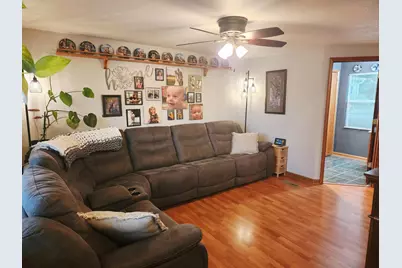 907 N Second St, Watertown, WI 53098 - Photo 13