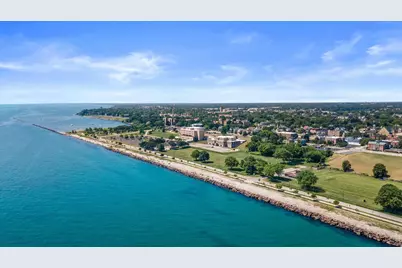 500  College Ave # 1, Racine, WI 53403 - Photo 13