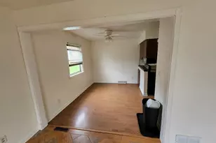 310 W Uncas Ave, Milwaukee, WI 53207 - Photo 21