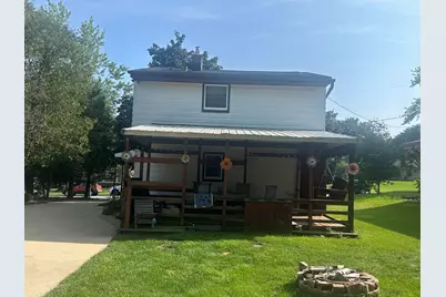 310 W Uncas Ave, Milwaukee, WI 53207 - Photo 9