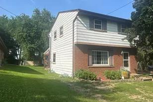 310 W Uncas Ave, Milwaukee, WI 53207 - Photo 3