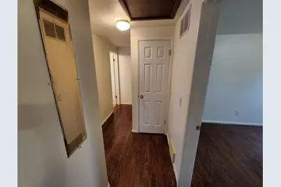 310 W Uncas Ave, Milwaukee, WI 53207 - Photo 33