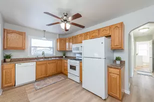 1915 31st St, Kenosha, WI 53140 - Photo 7