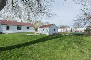 1915 31st St, Kenosha, WI 53140 - Photo 27
