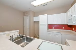 2740 Northview Rd, Waukesha, WI 53188 - Photo 7