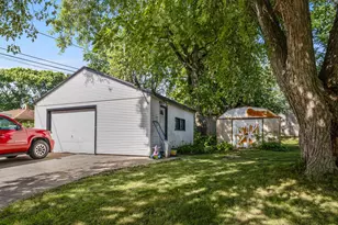8505 W Arthur Ave, West Allis, WI 53227 - Photo 19