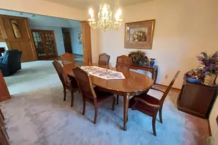 8404 S 68th St, Franklin, WI 53132 - Photo 11