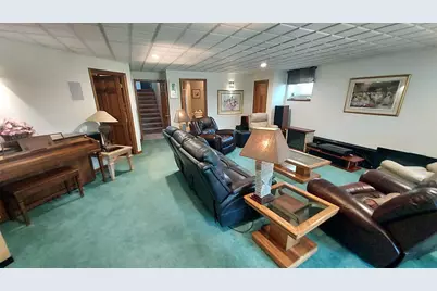 8404 S 68th St, Franklin, WI 53132 - Photo 41
