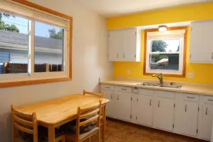4900 Ridgeway Ave, Racine, WI 53406 - Photo 13