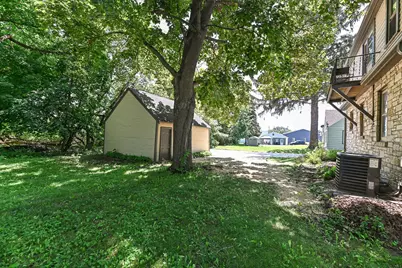 W232N6198  Waukesha Ave, Sussex, WI 53089 - Photo 29
