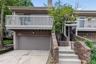 810 Kendall Ln, Lake Geneva, WI 53147 - Photo 1