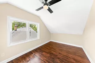 222 N 111th St, Wauwatosa, WI 53226 - Photo 25