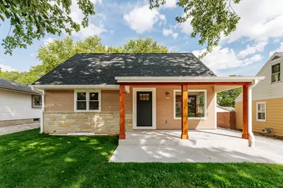 222 N 111th St, Wauwatosa, WI 53226 - Photo 3