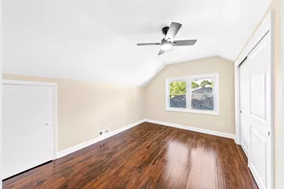 222 N 111th St, Wauwatosa, WI 53226 - Photo 21