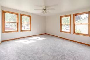 1028 8th Ave, Grafton, WI 53024 - Photo 9